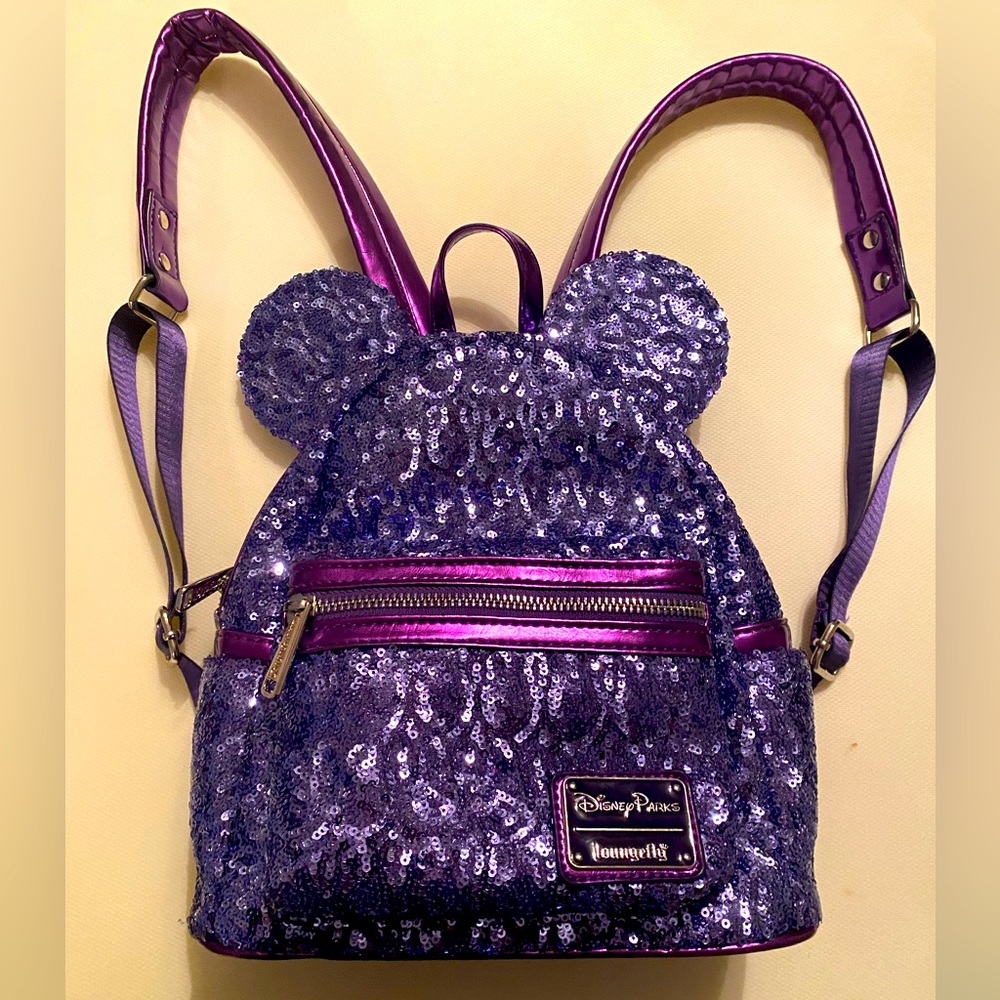 Disney Limited Edition - Minnie Mouse Purple Sequin
Mini Backpack